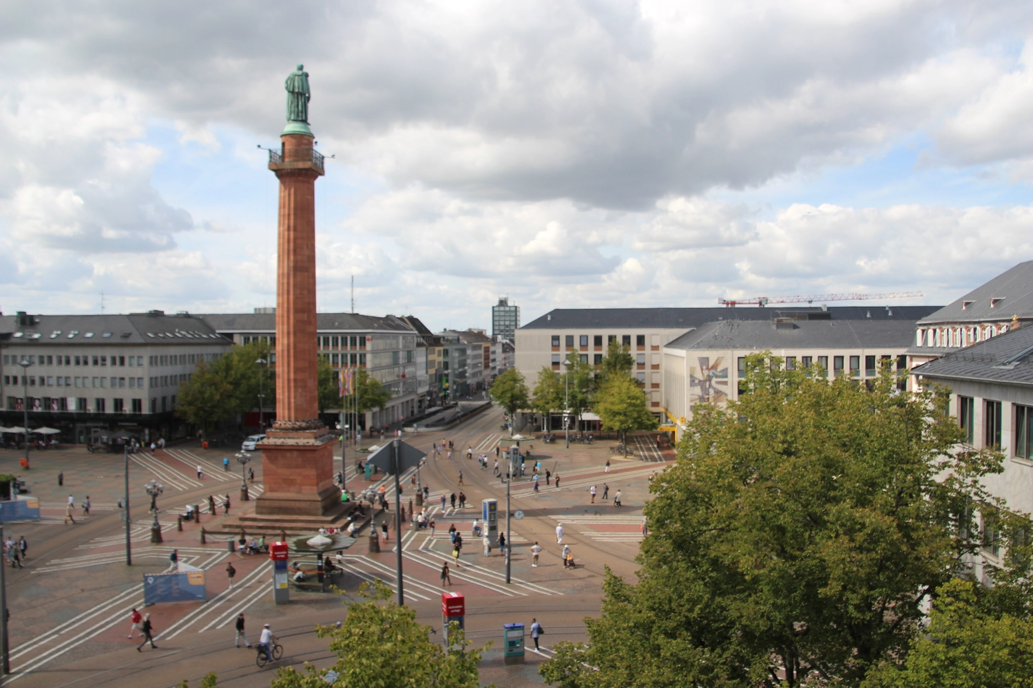 Dr. Julia Grewe - Gynäkologin